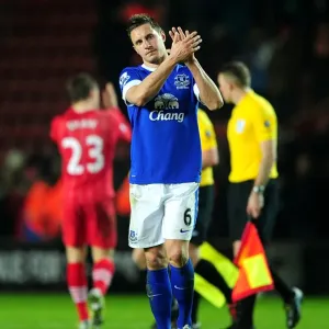Everton's Jagielka Leads the Charge in Hard-Fought 0-0 Stalemate Against Southampton Everton's Jagielka Leads the Charge in Hard-Fought 0-0 Stalemate Against Southampton