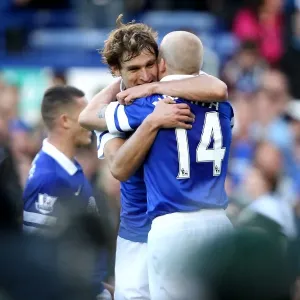 Everton's Jelavic and Naismith: Celebrating a Historic Victory Over Chelsea (14-09-2013) Everton's Jelavic and Naismith: Celebrating a Historic Victory Over Chelsea (14-09-2013)