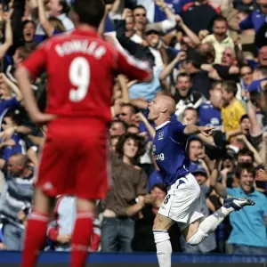 Andy Johnson Print - Everton FC Goal Celebration Andy Johnson Print - Everton FC Goal Celebration