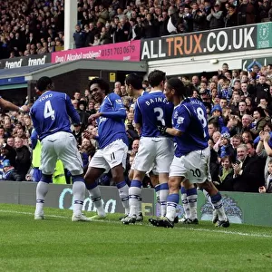 Evertons Joleon Lescott Scores First Goal vs Stoke City: Everton FC Team Celebration