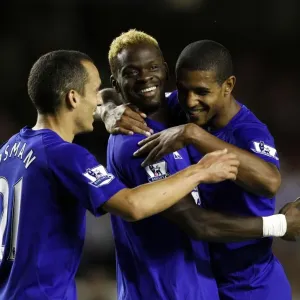 Everton's Louis Saha: Celebrating a Goal with Team Mates in the Carling Cup Second Round vs Huddersfield (2010) Everton's Louis Saha: Celebrating a Goal with Team Mates in the Carling Cup Second Round vs Huddersfield (2010)