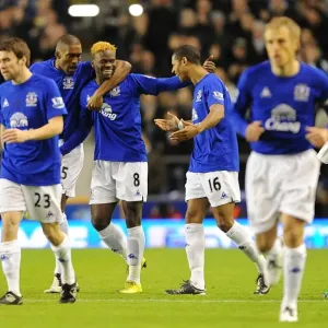 Everton's Louis Saha Scores Thrilling First Goal Against Tottenham Hotspur at Goodison Park (January 2011, Premier League) Everton's Louis Saha Scores Thrilling First Goal Against Tottenham Hotspur at Goodison Park (January 2011, Premier League)