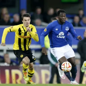 Everton's Lukaku Dazzles with Skillful Dribbles Past Young Boys Defenders in UEFA Europa League Clash at Goodison Park Everton's Lukaku Dazzles with Skillful Dribbles Past Young Boys Defenders in UEFA Europa League Clash at Goodison Park
