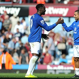 Everton's Lukaku and Lennon in Action: A Battle at Upton Park vs. West Ham United