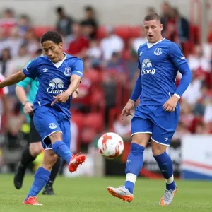 Everton's Pienaar and Barkley in Action: Pre-season Friendly vs Swindon Town