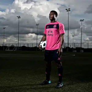 Everton's Powerhouse: Ayegbeni Yakubu Everton's Powerhouse: Ayegbeni Yakubu