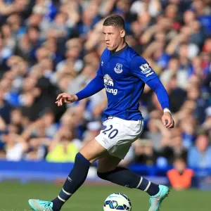 Everton's Ross Barkley in Action against Aston Villa, Barclays Premier League, Goodison Park Everton's Ross Barkley in Action against Aston Villa, Barclays Premier League, Goodison Park