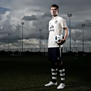 Everton's Russian Star: Diniyar Bilyaletdinov Everton's Russian Star: Diniyar Bilyaletdinov