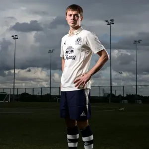 Everton's Russian Star: Diniyar Bilyaletdinov Everton's Russian Star: Diniyar Bilyaletdinov