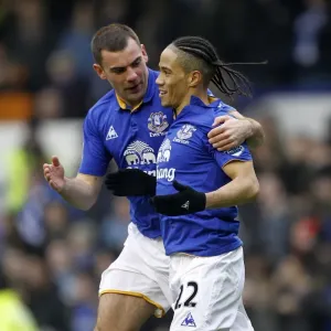 Everton's Steven Pienaar and Darron Gibson Celebrate First Goal Against Chelsea (February 11, 2012, Goodison Park) Everton's Steven Pienaar and Darron Gibson Celebrate First Goal Against Chelsea (February 11, 2012, Goodison Park)