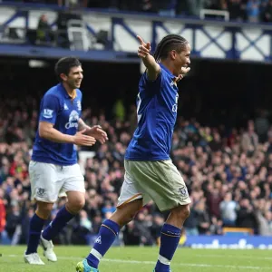 Everton's Steven Pienaar Jubilantly Celebrates Leon Osman's Goal at Goodison Park (Everton FC vs Sunderland, Barclays Premier League, 09 April 2012) Everton's Steven Pienaar Jubilantly Celebrates Leon Osman's Goal at Goodison Park (Everton FC vs Sunderland, Barclays Premier League, 09 April 2012)