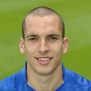Everton's Tenacious Midfielder: Leon Osman