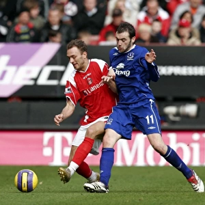 Everton's Thrilling Duo: McFadden and Rommedahl in Full Swing