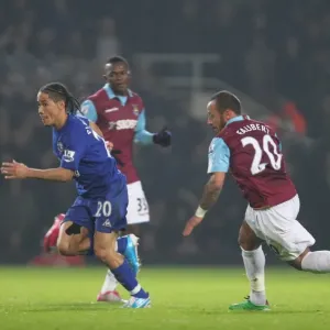 Everton's Thrilling Escape: Steve Pienaar Outwits Julien Faubert at Upton Park (26 December 2010) Everton's Thrilling Escape: Steve Pienaar Outwits Julien Faubert at Upton Park (26 December 2010)