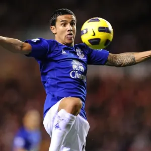 Everton's Tim Cahill: Unwavering Focus at Sunderland's Stadium of Light (BPL 2010) - The Moment of Shooting Everton's Tim Cahill: Unwavering Focus at Sunderland's Stadium of Light (BPL 2010) - The Moment of Shooting