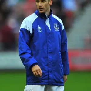 Everton's Tony Hibbert in Action: Premier League Battle against Sunderland (2011) Everton's Tony Hibbert in Action: Premier League Battle against Sunderland (2011)