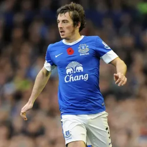 Everton's Triumph: Leighton Baines in Action vs. Sunderland (10-11-2012, Goodison Park) Everton's Triumph: Leighton Baines in Action vs. Sunderland (10-11-2012, Goodison Park)