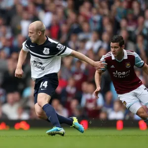 Everton's Triumph: Naismith's Brilliance Leads Everton to a 3-2 Victory over West Ham United (21-09-2013) Everton's Triumph: Naismith's Brilliance Leads Everton to a 3-2 Victory over West Ham United (21-09-2013)