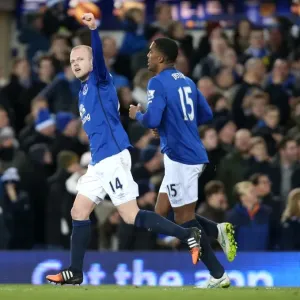 Everton's Triumphant Night: Naismith's Hat-Trick in the Premier League vs. Queens Park Rangers Everton's Triumphant Night: Naismith's Hat-Trick in the Premier League vs. Queens Park Rangers
