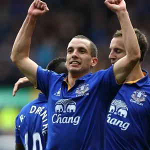 Everton's Triumphant Triple: Osman's Goal Celebration (09.04.2012 vs. Sunderland, Goodison Park) Everton's Triumphant Triple: Osman's Goal Celebration (09.04.2012 vs. Sunderland, Goodison Park)
