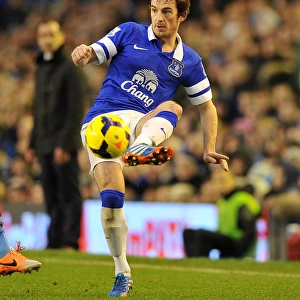Everton's Victory: Leighton Baines Shines in Everton 2-1 Over Aston Villa (01-02-2014)
