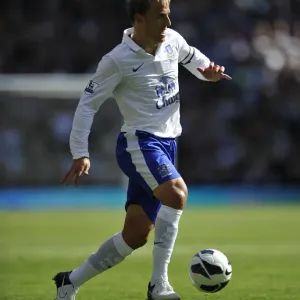 Everton's Victory: Phil Neville Leads the Toffees to a 3-1 Win Over Aston Villa (25-08-2012)
