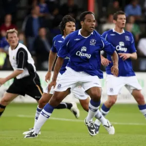Football - Cambridge United v Everton - Pre Season Football - Cambridge United v Everton - Pre Season