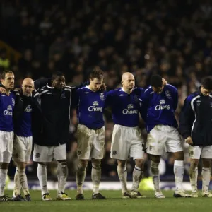 Football - Everton v Fiorentina UEFA Cup Fourth Round Second Leg - Goodison Park