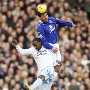 Football - Everton v Manchester City Barclays Premier League - Goodison Park - 12 / 1 / 08 Evertons Joleon Lescott (R) in action against Manchester Citys Darius Vassell Mandatory Credit: Action Images / Carl Recine Livepic