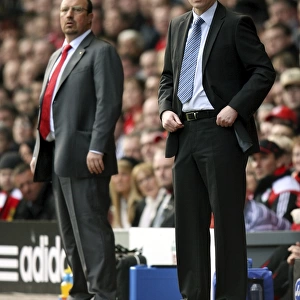 Football - Liverpool v Everton Barclays Premier League - Anfield - 30 / 3 / 08 Liverpool manager Rafael Benitez (L) and Everton manager David Moyes Mandatory Credit: Action Images / Carl Recine Livepic NO ONLINE / INTERNET USE WITHOUT A LICENCE FROM THE FO
