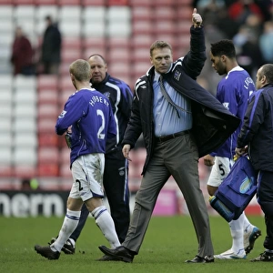 Football - Sunderland v Everton Barclays Premier League - Stadium of Light - 07 / 08 - 9 / 3 / 08 Everton manager David Moyes celebrates at the end of the game Mandatory Credit: Action Images / Keith Williams NO ONLINE / INTERNET USE WITHOUT A LICENCE FROM T