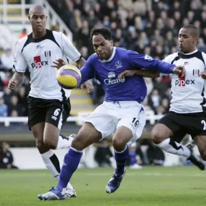 Fulham v Everton 4 / 11 / 06 Fulhams Wayne Routledge and Zat Knight and Evertons Joleon Lescott Fulham v Everton 4 / 11 / 06 Fulhams Wayne Routledge and Zat Knight and Evertons Joleon Lescott