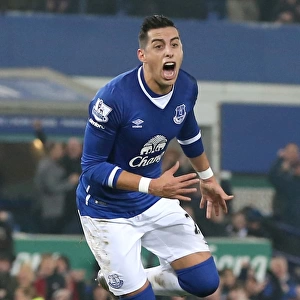 Funes Mori Stuns Manchester City: Everton's Argentine Defender Scores First Goal in Capital One Cup Semi-Final