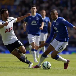 Galloway vs. Dembele: A Premier League Battle at Goodison Park Galloway vs. Dembele: A Premier League Battle at Goodison Park