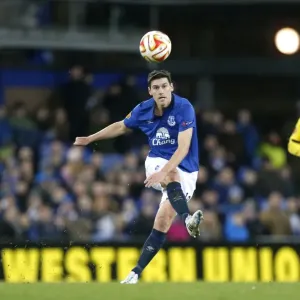Gareth Barry: Everton's Midfield Maestro in Europa League Battle against BSC Young Boys Gareth Barry: Everton's Midfield Maestro in Europa League Battle against BSC Young Boys