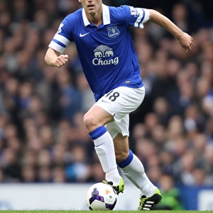 Gareth Barry's Leadership: Everton's Victory Over Manchester United (21-04-2014, Barclays Premier League, Goodison Park)