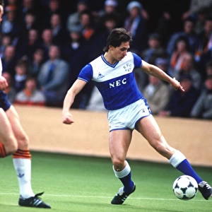 Gary Lineker in Everton Kit: A Legendary Striker