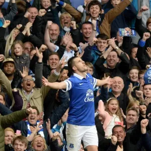 Glory at Goodison: Mirallas Strikes Twice Against Manchester United (April 21, 2014) Glory at Goodison: Mirallas Strikes Twice Against Manchester United (April 21, 2014)