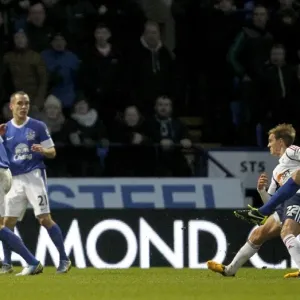 Heitinga Scores Everton's Second Goal in FA Cup Victory over Bolton Wanderers (26-01-2013) Heitinga Scores Everton's Second Goal in FA Cup Victory over Bolton Wanderers (26-01-2013)