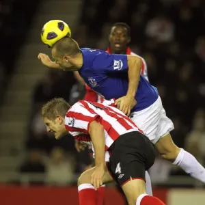 Heitinga's Game-Changing Moment: Everton Steals Victory from Sunderland at Stadium of Light (BPL 2010) Heitinga's Game-Changing Moment: Everton Steals Victory from Sunderland at Stadium of Light (BPL 2010)