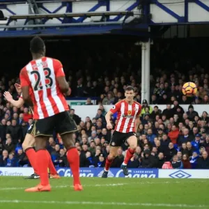Idrissa Gueye Scores First Everton Goal: Everton 1-0 Sunderland, Premier League (Goodison Park) Idrissa Gueye Scores First Everton Goal: Everton 1-0 Sunderland, Premier League (Goodison Park)