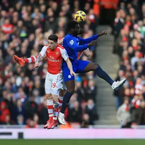 Intense Battle for Ball: Lukaku vs. Bellerin & Gabriel - Arsenal vs. Everton, Premier League