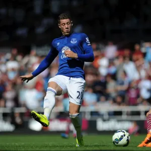 Intense Rivalry: Barkley vs Cresswell at Upton Park - Everton vs West Ham United, Premier League Intense Rivalry: Barkley vs Cresswell at Upton Park - Everton vs West Ham United, Premier League