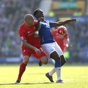 Intense Rivalry: Lukaku vs Skrtel - A Football Battle for Ball Supremacy at Goodison Park (Everton vs Liverpool) Intense Rivalry: Lukaku vs Skrtel - A Football Battle for Ball Supremacy at Goodison Park (Everton vs Liverpool)