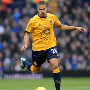 Jack Rodwell Goes Head-to-Head: Everton vs. West Bromwich Albion, Barclays Premier League (01.01.2012) Jack Rodwell Goes Head-to-Head: Everton vs. West Bromwich Albion, Barclays Premier League (01.01.2012)
