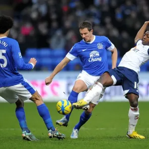 Jagielka and Fellaini Stop Marvin Sordell: Everton's FA Cup Victory over Bolton Wanderers Jagielka and Fellaini Stop Marvin Sordell: Everton's FA Cup Victory over Bolton Wanderers