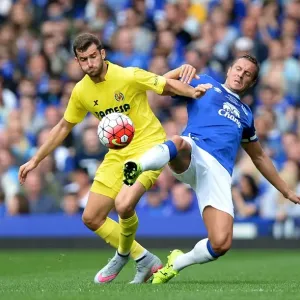 Jagielka vs. Baptistao: A Fierce Rivalry Unfolds - Everton vs. Leeds United Pre-Season Clash at Elland Road Jagielka vs. Baptistao: A Fierce Rivalry Unfolds - Everton vs. Leeds United Pre-Season Clash at Elland Road