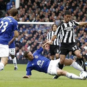 Jagielka vs Ben Arfa: A Battle for the Ball - Everton vs Newcastle United (Barclays Premier League, September 18, 2010) Jagielka vs Ben Arfa: A Battle for the Ball - Everton vs Newcastle United (Barclays Premier League, September 18, 2010)