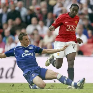 Jagielka vs Welbeck: Everton vs Manchester United FA Cup Semi-Final Rivalry at Wembley Stadium (2009) Jagielka vs Welbeck: Everton vs Manchester United FA Cup Semi-Final Rivalry at Wembley Stadium (2009)