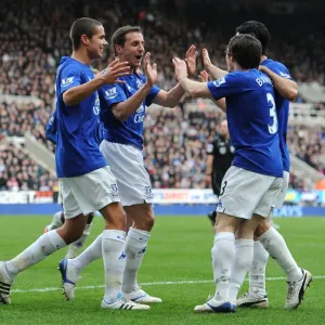 Jagielka's Strike: Everton's Second Goal vs. Newcastle United (05 March 2011, Barclays Premier League) Jagielka's Strike: Everton's Second Goal vs. Newcastle United (05 March 2011, Barclays Premier League)